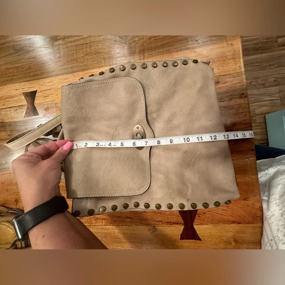 Jen & Co Bex Vegan Distressed Backpack